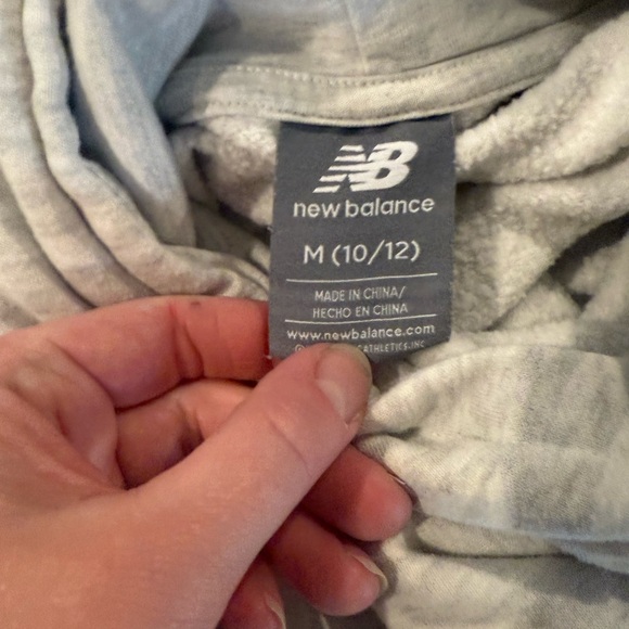 New Balance Boys' Soft Cotton Blend Fleece Active Pullover Hoodie Size 8/10. - Picture 4 of 6